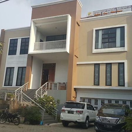 Bintara Jaya Yemima Guest House เบกาซิ ภายนอก รูปภาพ